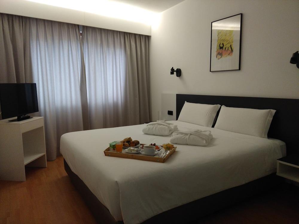 Hotel Amadeos - Matosinhos - Porto Eksteriør bilde